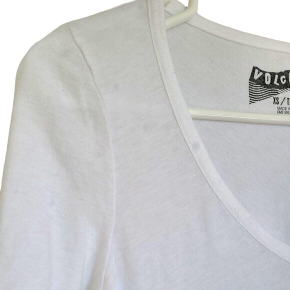 Volcom White T-Shirt Women's Small Volcom Word Graphic Skater Tee Sheer Punk - Picture 8 of 9